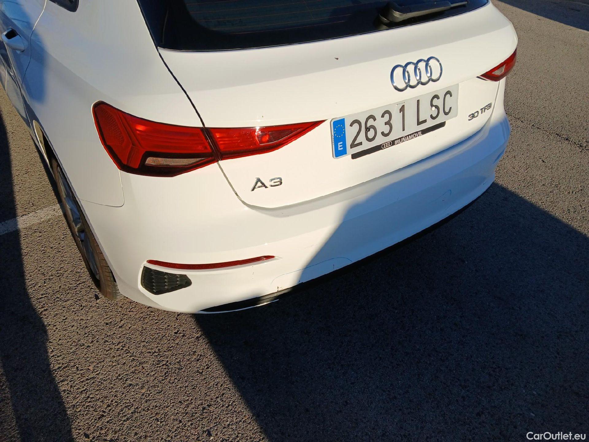  Audi  A3 AUDI  / 2020 / 5P / berlina con portón Sportback 30 TFSI 81kW (110CV) S tronic #23