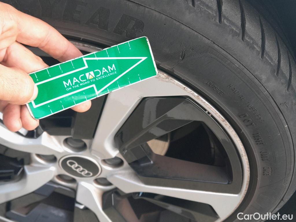  Audi  A1 Sportback AUDI A1 / 2018 / 5P / berlina con portón Sportback Adrenalin 25 TFSI 70kW (95CV)(SP)(SL) #8