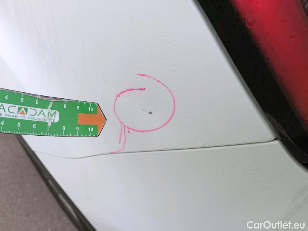  Ford  Kuga FORD  / 2016 / 5P / todoterreno 1.5 EcoBoost 88kW 4x2 Trend+ (CX) #20