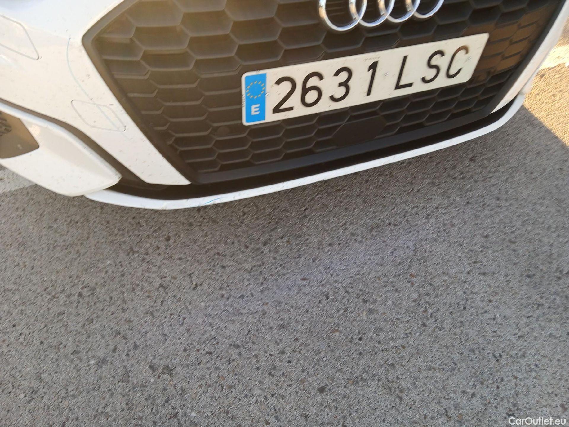  Audi  A3 AUDI  / 2020 / 5P / berlina con portón Sportback 30 TFSI 81kW (110CV) S tronic #33