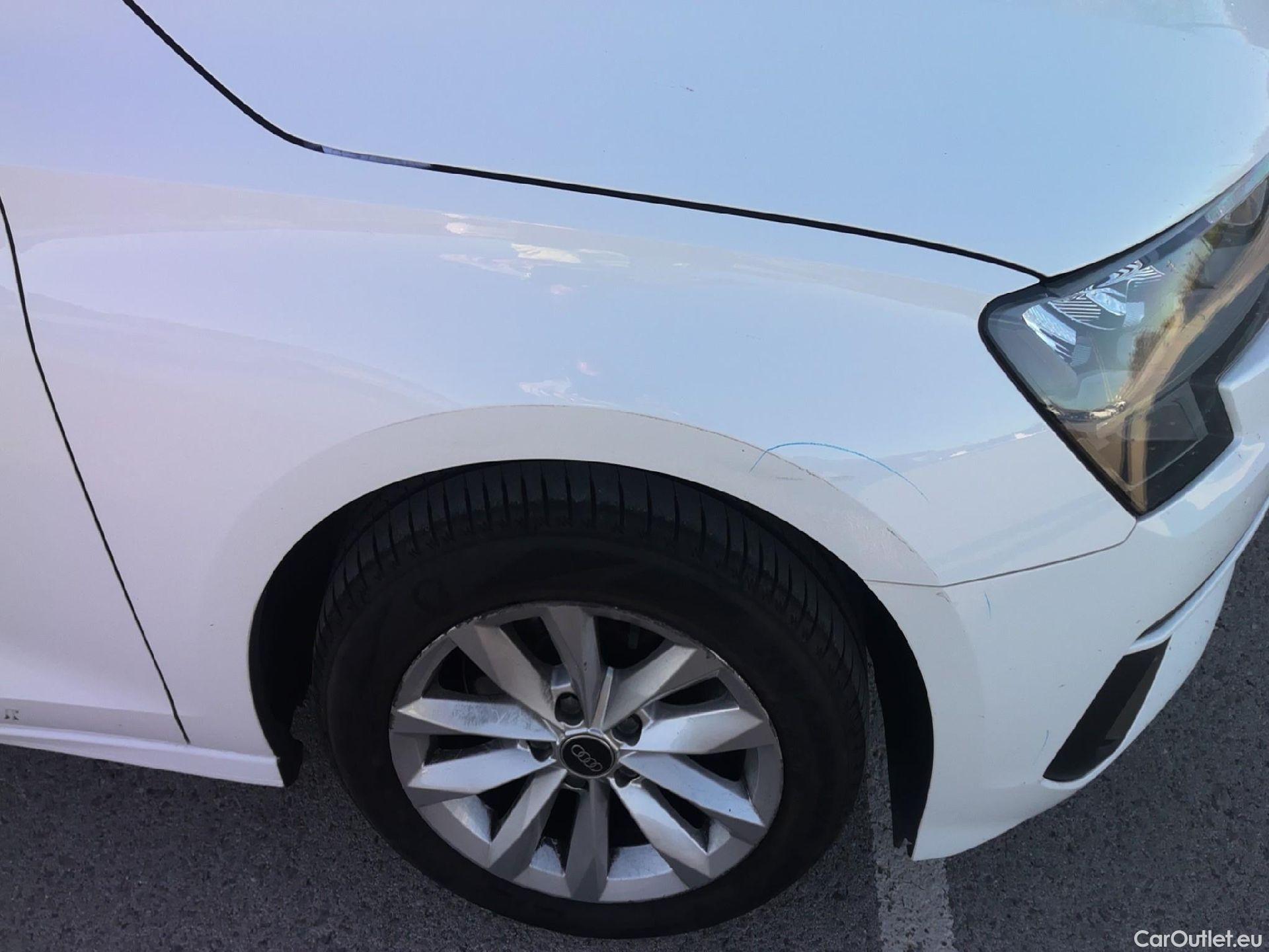  Audi  A3 AUDI  / 2020 / 5P / berlina con portón Sportback 30 TFSI 81kW (110CV) S tronic #30