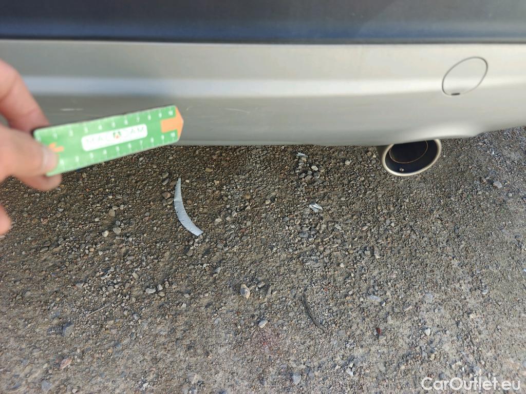  Ford  Kuga FORD  / 2016 / 5P / todoterreno 1.5 EcoBoost 88kW 4x2 Trend+ (CX) #5