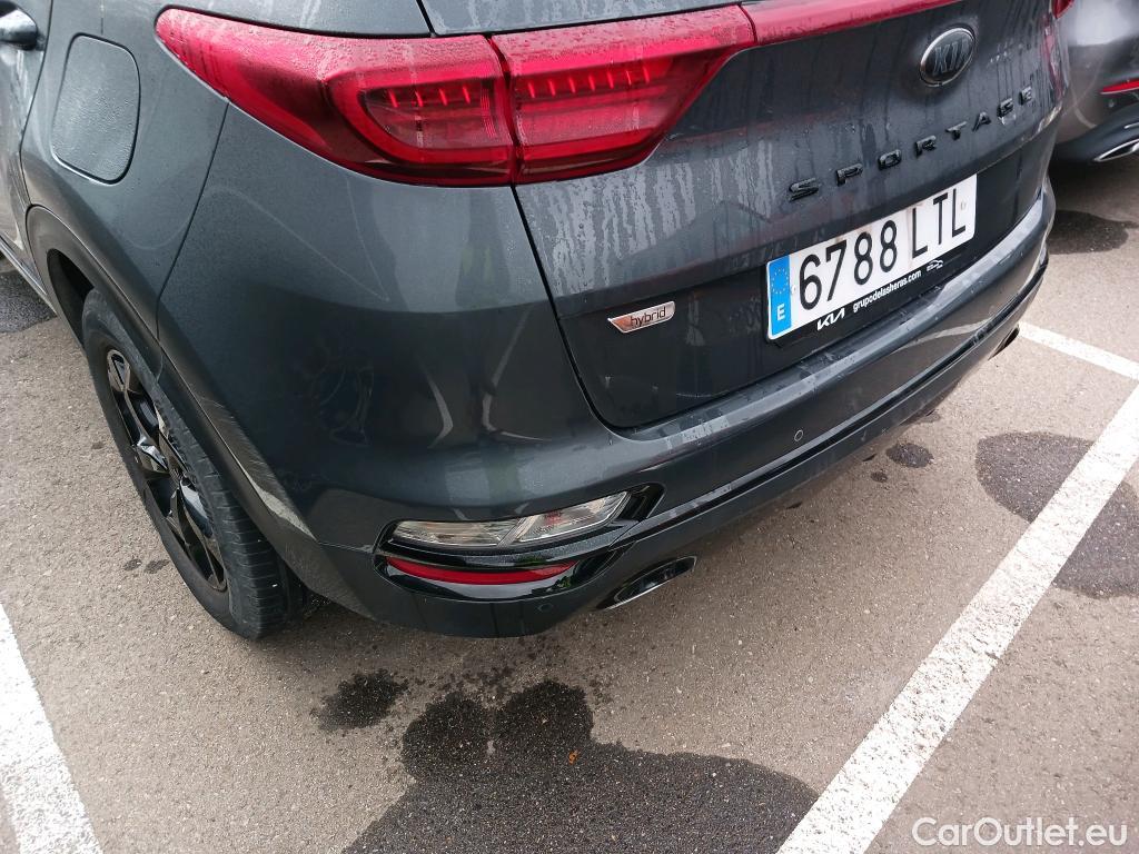  KIA  Sportage KIA  / 2018 / 5P / todoterreno 1.6 MHEV Black Edition 100kW (136CV) 4x2(SP) #18