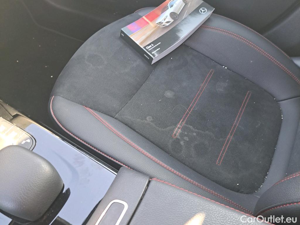  Mercedes  A-Klasse Clase A A 250 e (177.086)Premium-Pack 1.3 AMG Line 220CV AT8 E6d #18