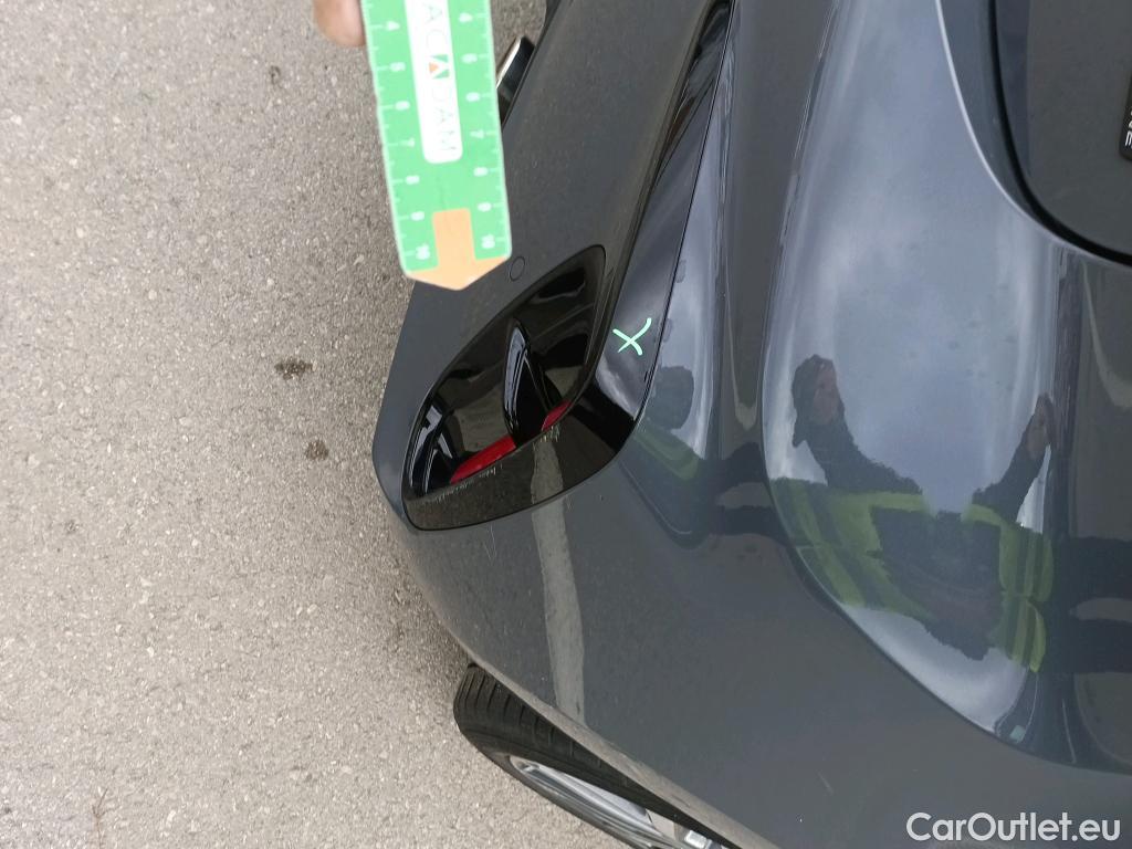  KIA  Rio KIA  / 2020 / 5P / berlina con portón 1.0 T-GDi 88kW MHEV GT Line DCT #31