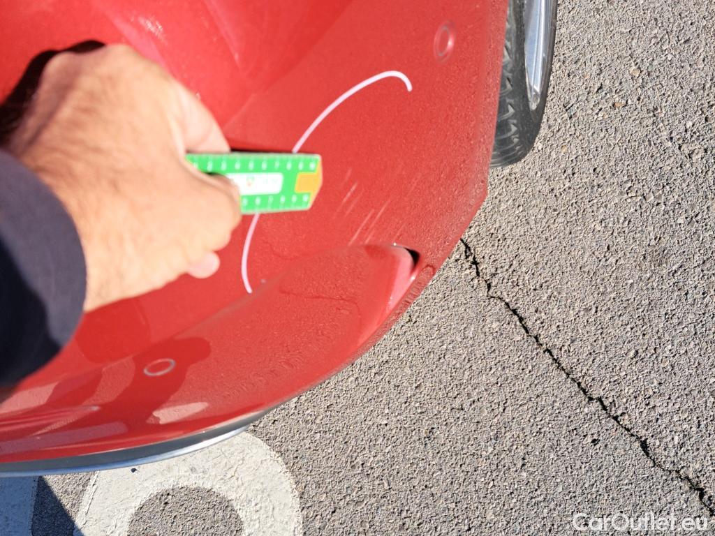  Mercedes  A-Klasse Clase A A 250 e (177.086)Premium-Pack 1.3 AMG Line 220CV AT8 E6d #26