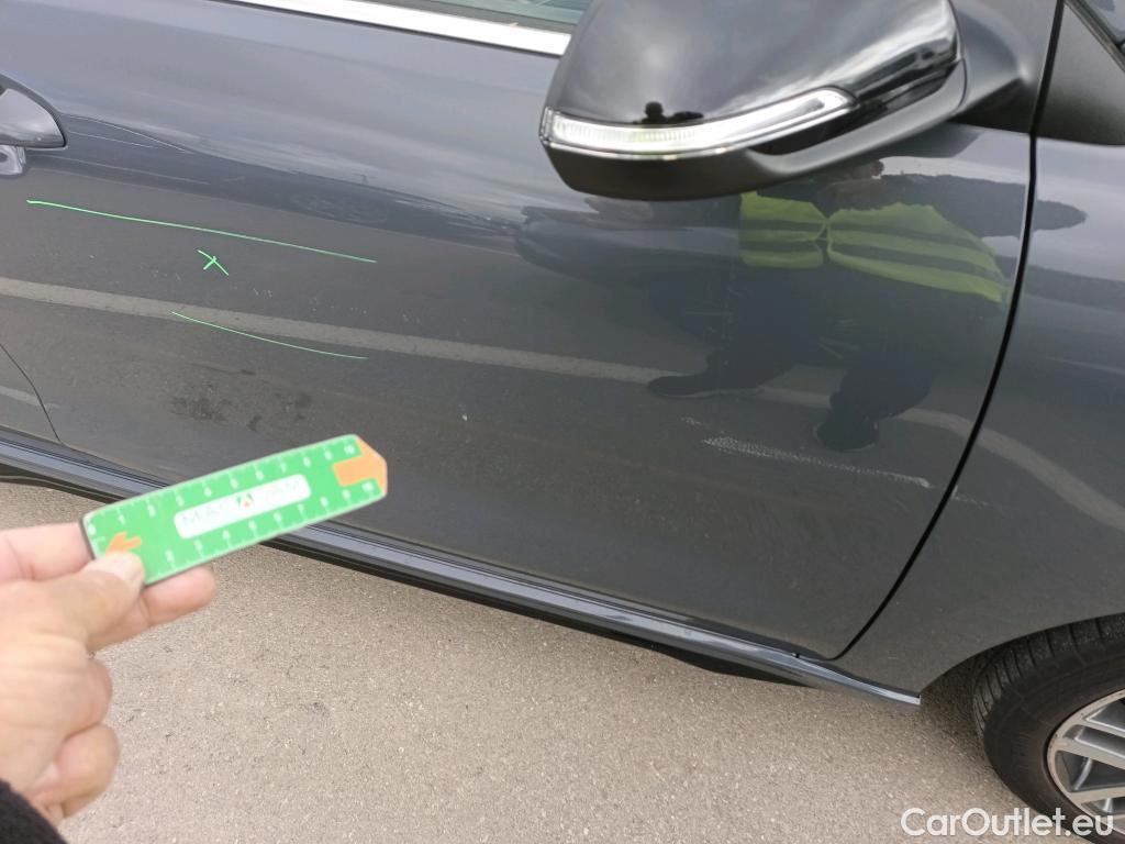  KIA  Rio KIA  / 2020 / 5P / berlina con portón 1.0 T-GDi 88kW MHEV GT Line DCT #7