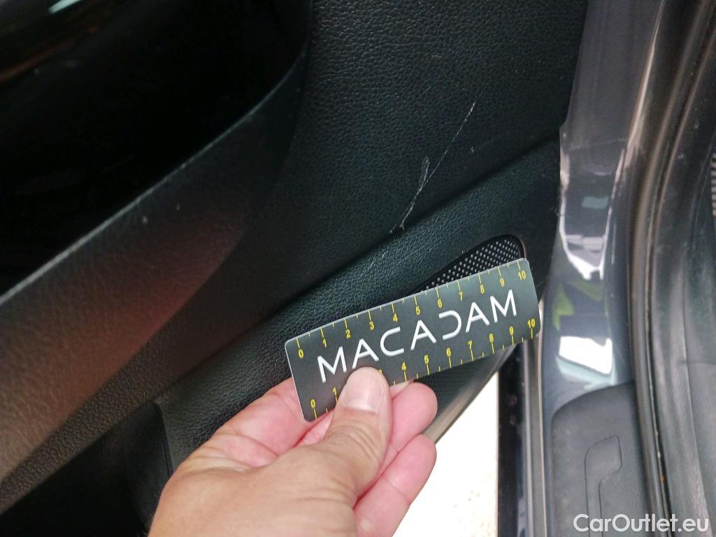  KIA  Sportage KIA  / 2018 / 5P / todoterreno 1.6 MHEV Black Edition 100kW (136CV) 4x2(SP) #13