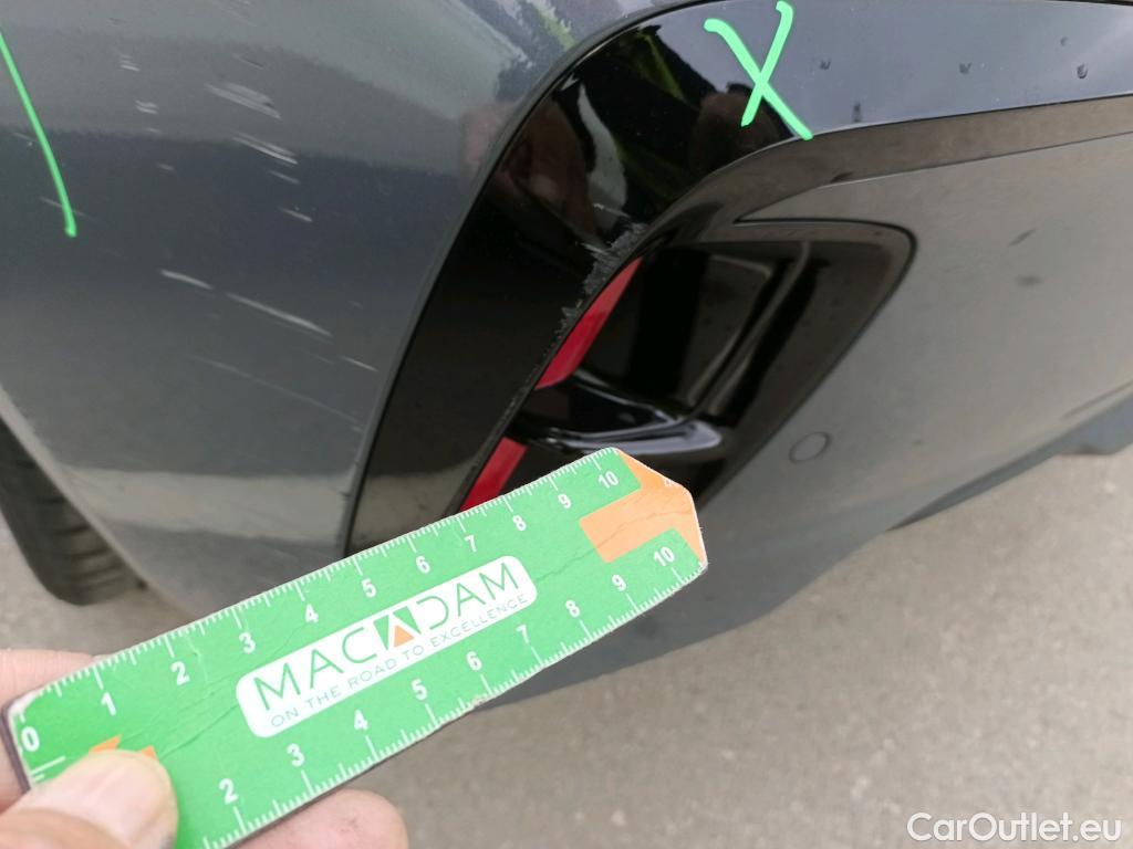  KIA  Rio KIA  / 2020 / 5P / berlina con portón 1.0 T-GDi 88kW MHEV GT Line DCT #30