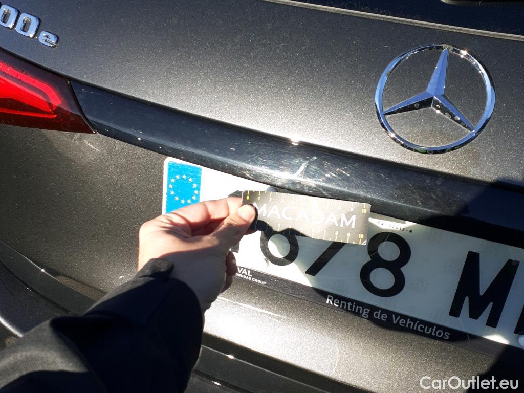  Mercedes  GLC Clase   300 e 4Matic (254.656)AMG 2.0 AMG Line 315CV AT9 E6d #19