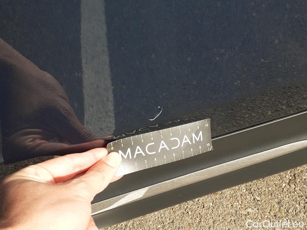  Mercedes  GLB MERCEDES-BENZ  / 2019 / 5P / todoterreno 2.0  200 D DCT 110KW (150CV) (AC) #9