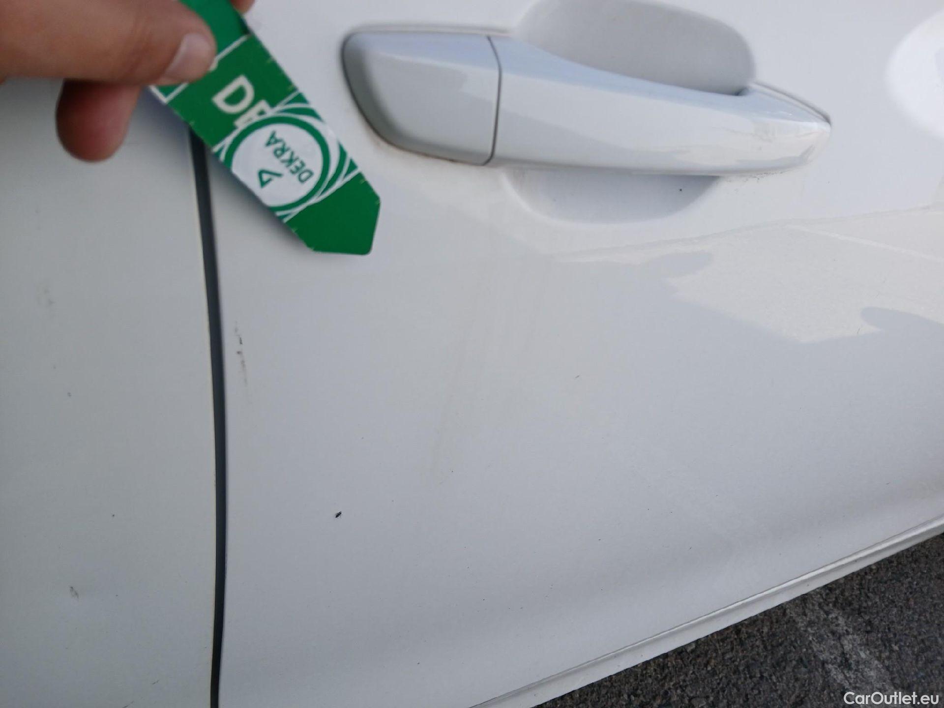  Opel  Corsa OPEL  / 2019 / 5P / berlina con portón 1.2 XEL 55kW (75CV) Edition #19