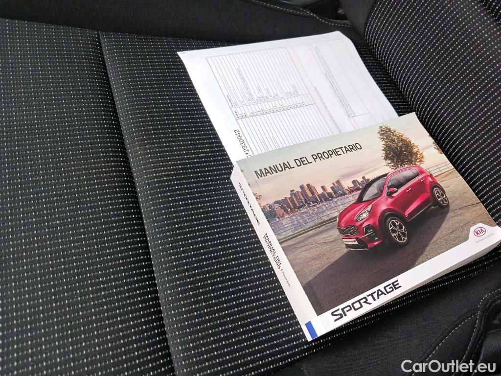  KIA  Sportage KIA  / 2018 / 5P / todoterreno 1.6 MHEV Black Edition 100kW (136CV) 4x2(SP) #14