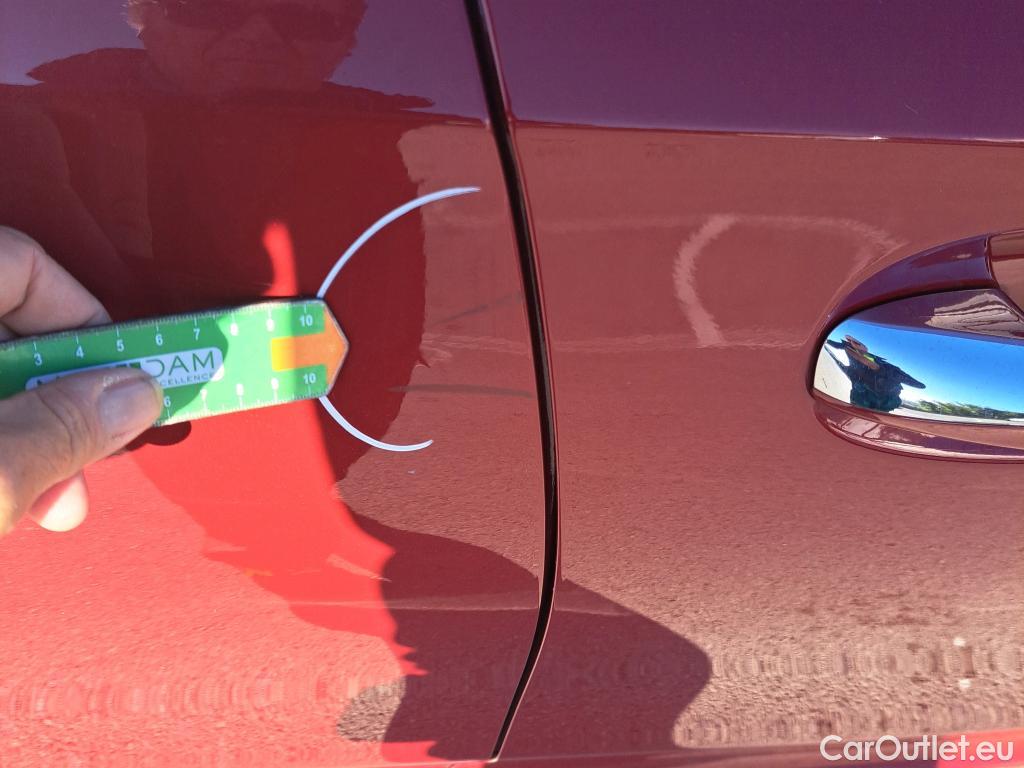  Mercedes  A-Klasse Clase A A 250 e (177.086)Premium-Pack 1.3 AMG Line 220CV AT8 E6d #30