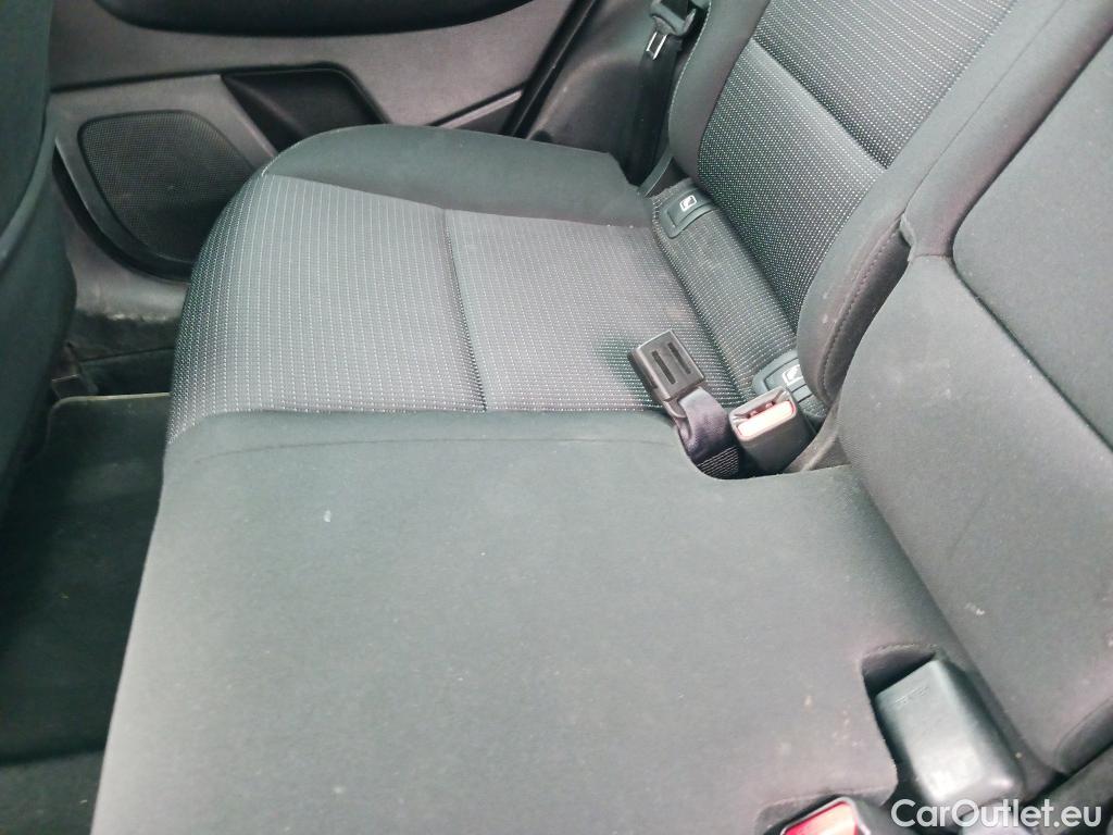  KIA  Sportage KIA  / 2018 / 5P / todoterreno 1.6 MHEV Black Edition 100kW (136CV) 4x2(SP) #23