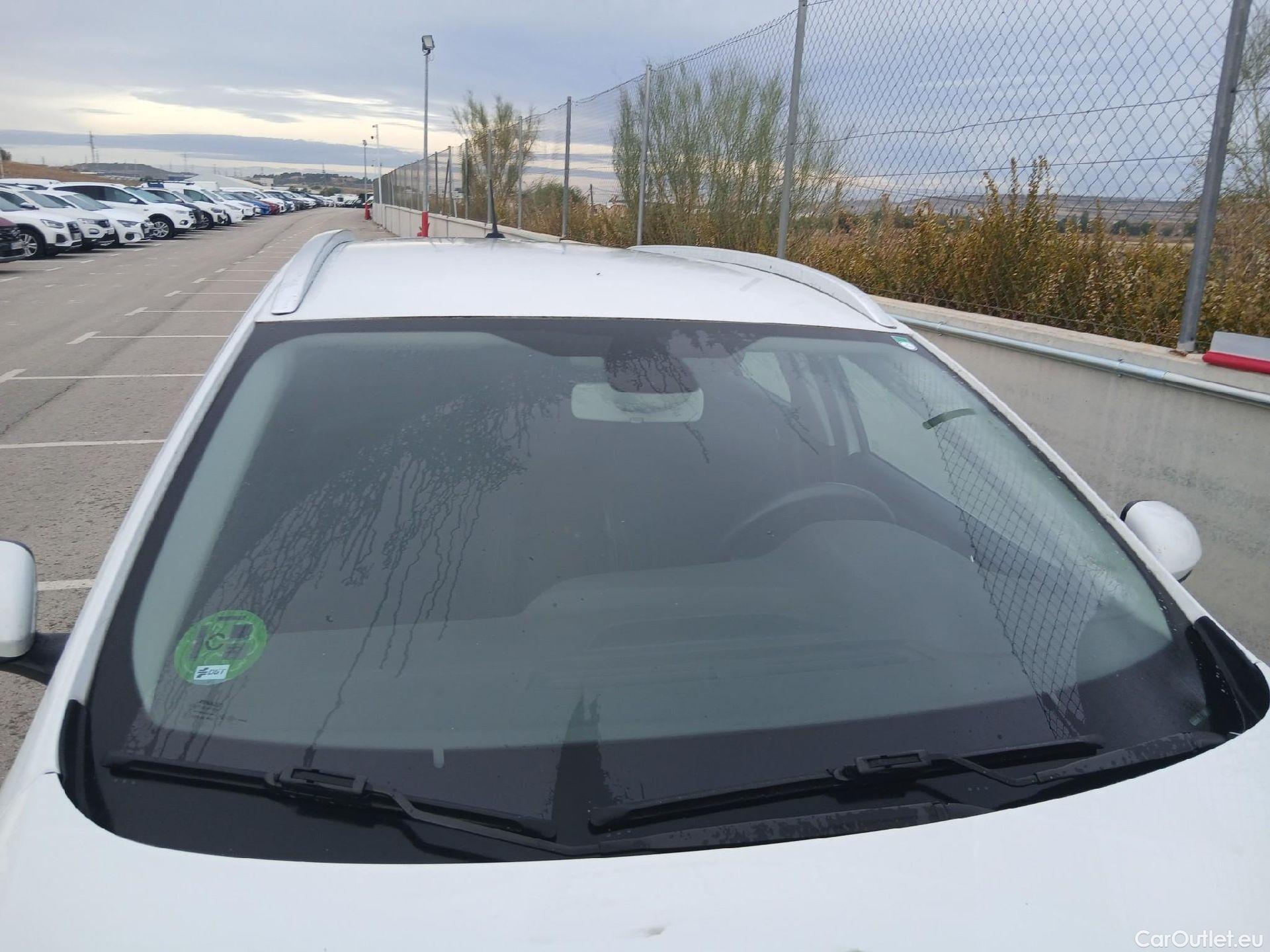  Renault  Megane RENAULT Mégane / 2020 / 5P / familiar S.T. Intens Blue dCi 85 kW (115CV) -SS #14