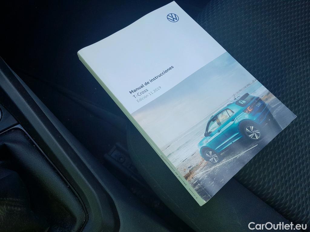  Volkswagen  T-CROSS VOLKSWAGEN  / 2018 / 5P / todoterreno Edition 1.0 TSI 70kW (95CV) #11