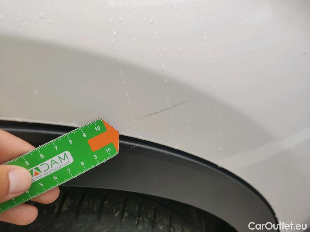  Toyota  C-HR TOYOTA  / 2019 / 5P / todoterreno 1.8 125H Active #8