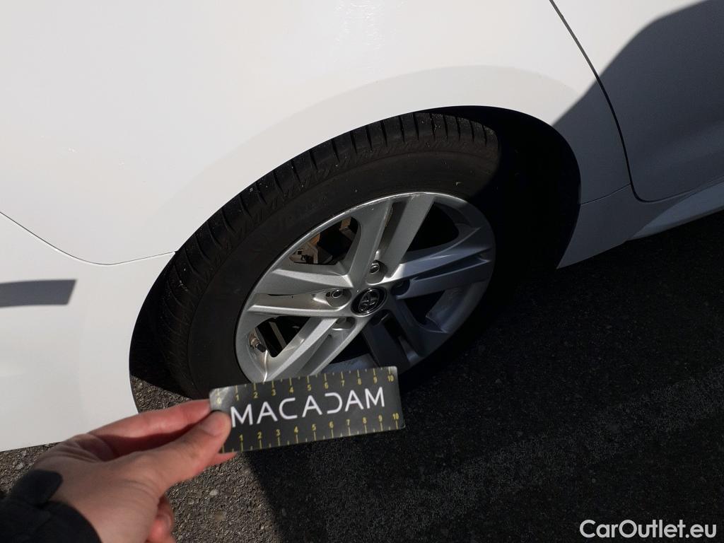  Toyota  Corolla TOYOTA  / 2019 / 5P / familiar 1.8 HYBRID BUSINESS PLUS E-CVT TOU SPORT #12