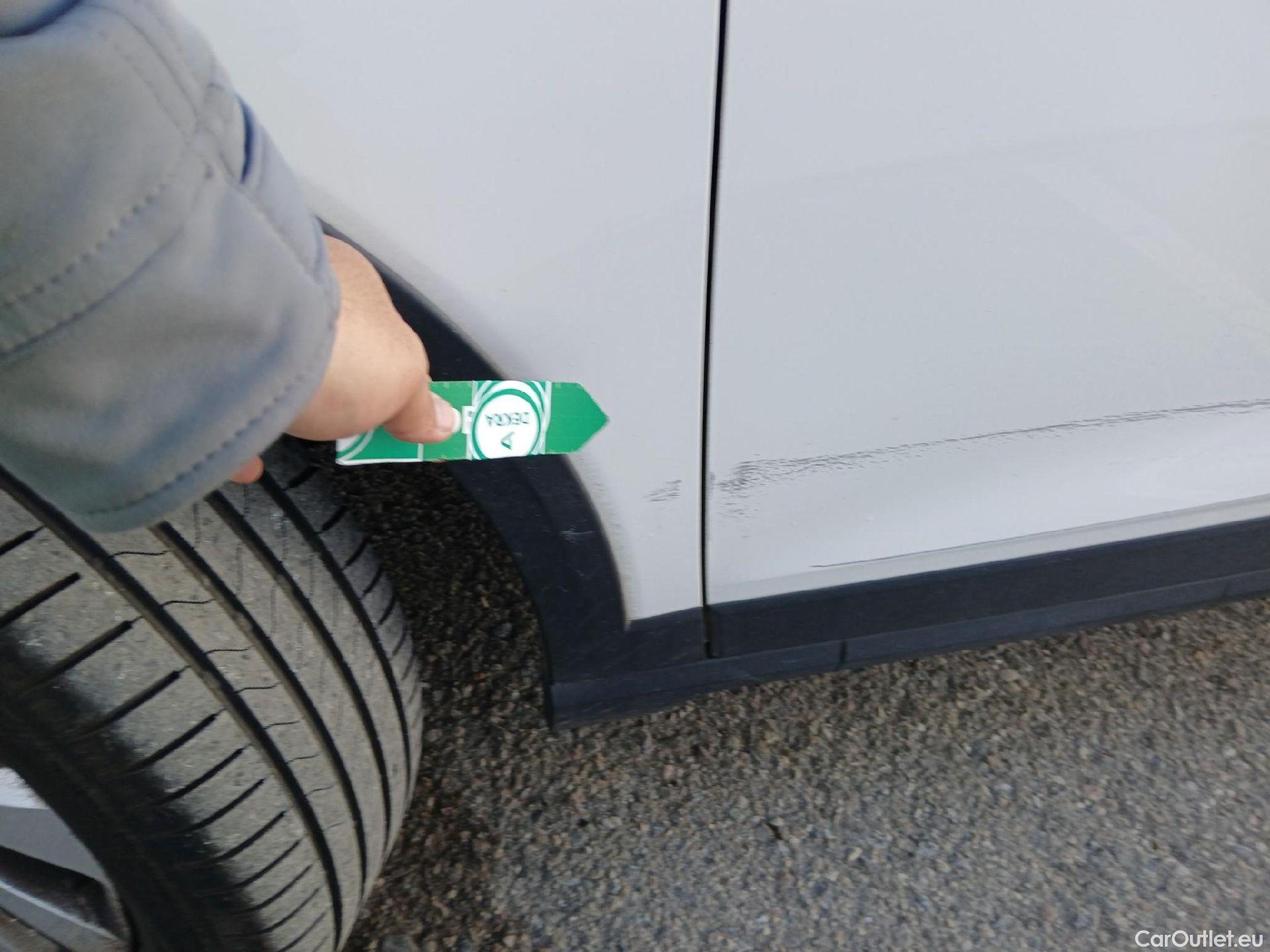  Seat  Arona SEAT  / 2017 / 5P / todoterreno 1.0 TSI 81kW (110CV) Style Plus (AC) #6