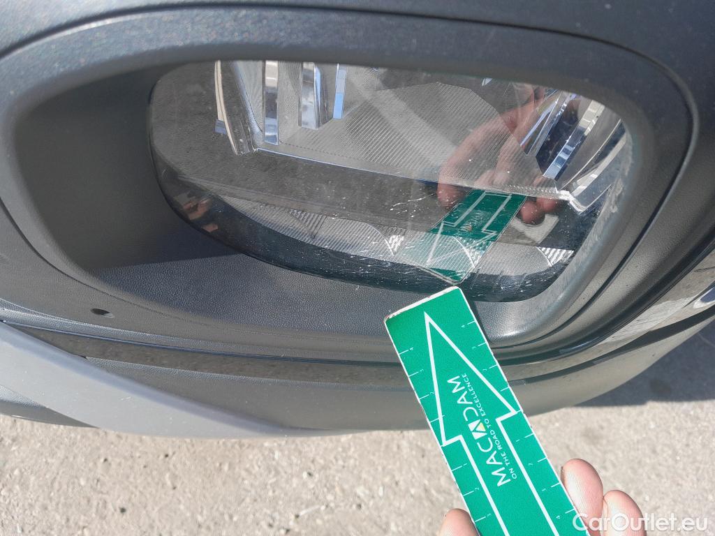  Volkswagen  T-CROSS VOLKSWAGEN  / 2018 / 5P / todoterreno Edition 1.0 TSI 70kW (95CV) #4