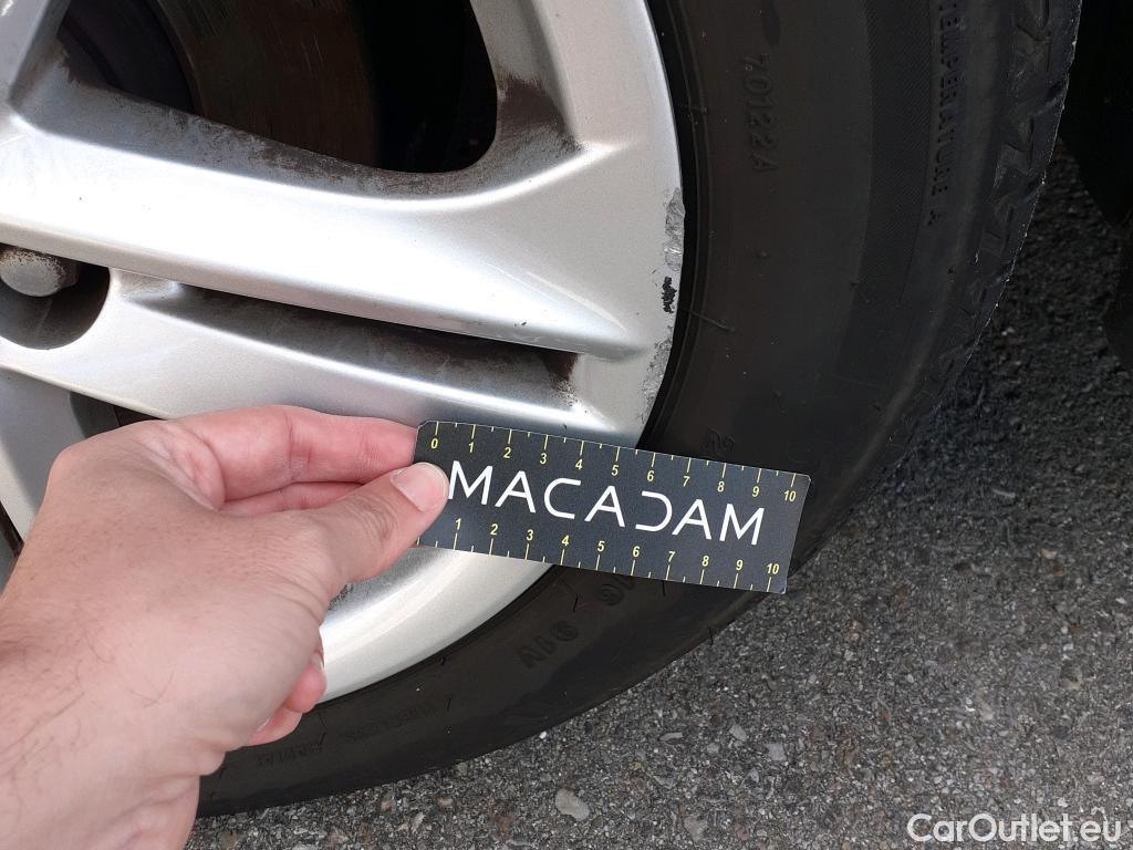  Toyota  Corolla TOYOTA  / 2019 / 5P / familiar 1.8 HYBRID BUSINESS PLUS E-CVT TOU SPORT #11