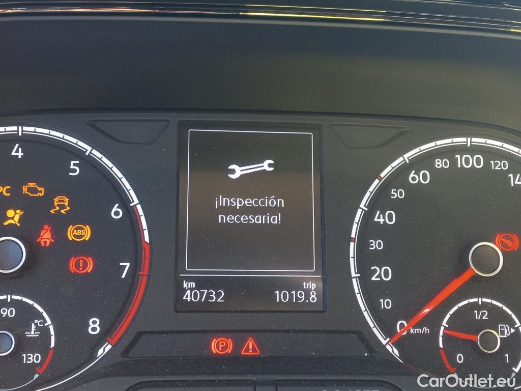  Volkswagen  T-CROSS VOLKSWAGEN  / 2018 / 5P / todoterreno Advance 1.0 TSI 81kW (110CV) DSG (AC3) #21