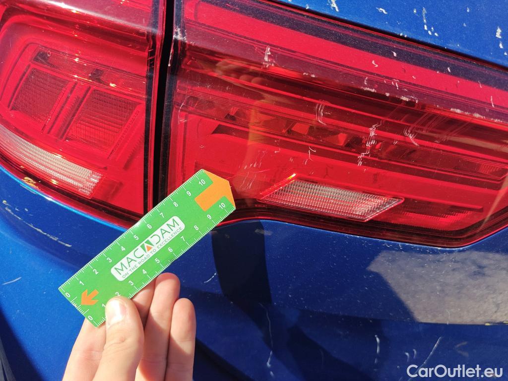  Volkswagen  T-ROC VOLKSWAGEN  / 2017 / 5P / todoterreno Edition 1.0 TSI 85kW (115CV) #2