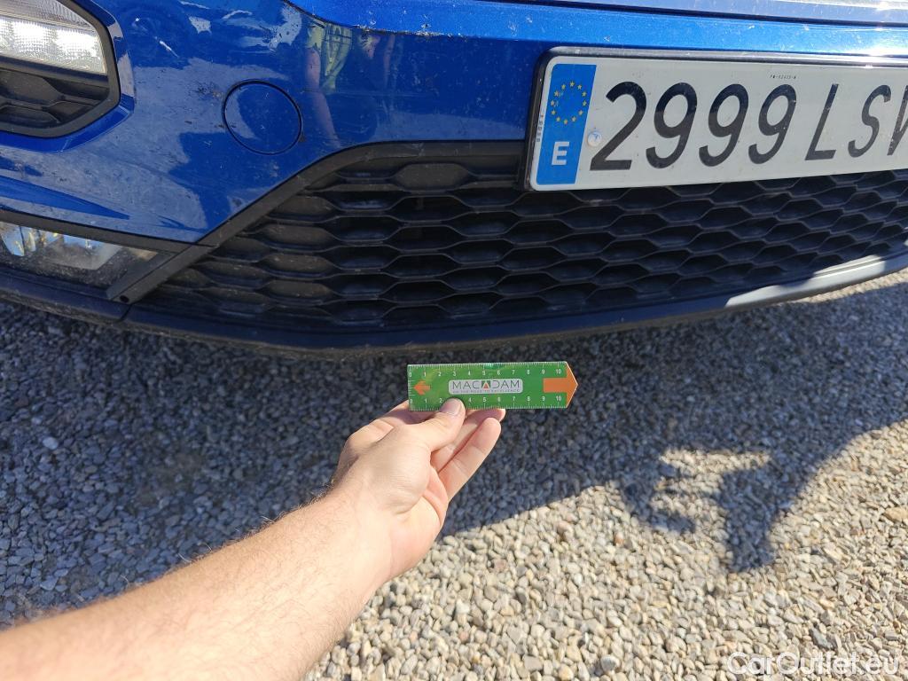  Volkswagen  T-ROC VOLKSWAGEN  / 2017 / 5P / todoterreno Edition 1.0 TSI 85kW (115CV) #35