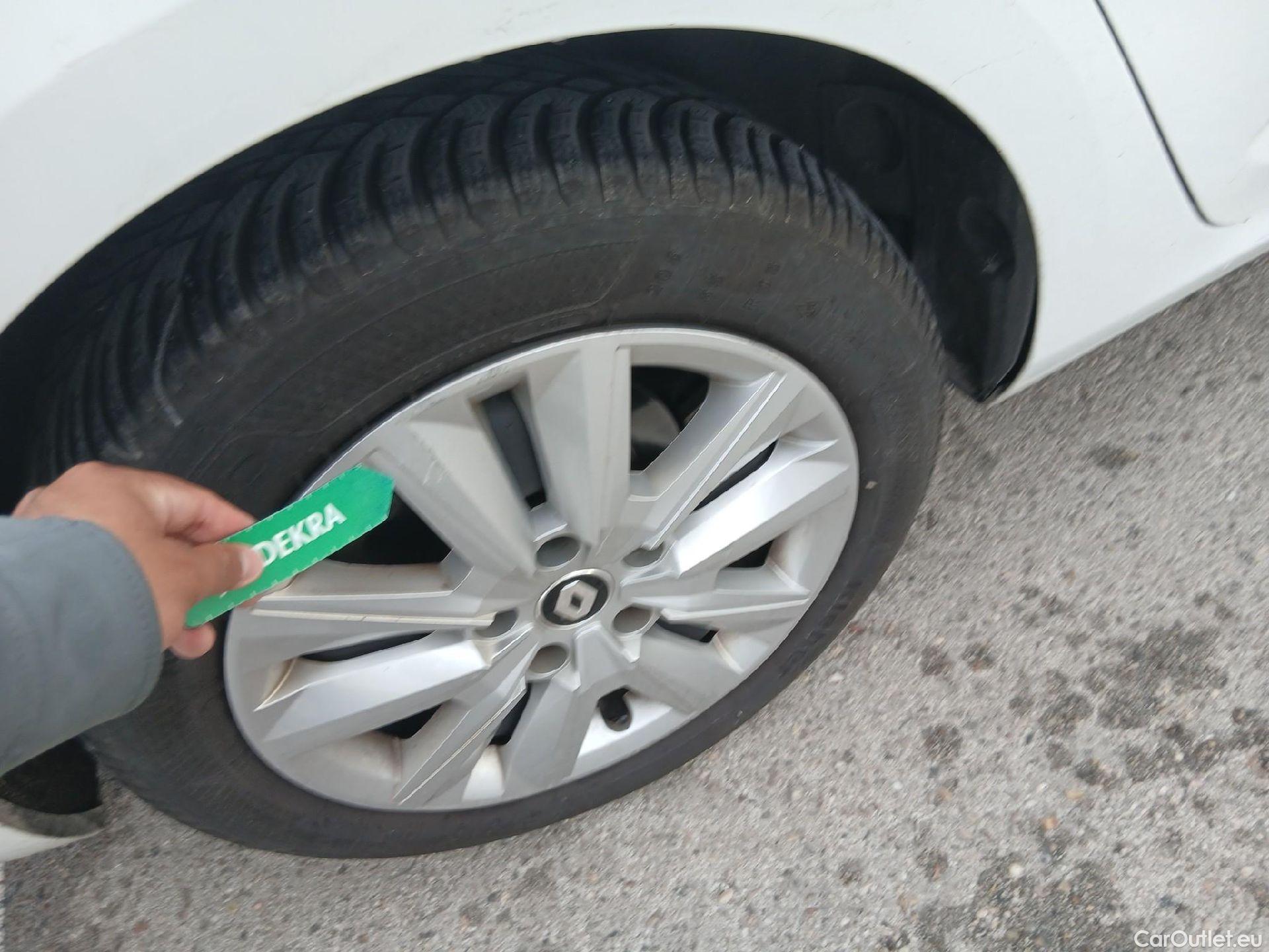  Renault  Megane RENAULT Mégane / 2020 / 5P / familiar S.T. Intens Blue dCi 85 kW (115CV) -SS #23