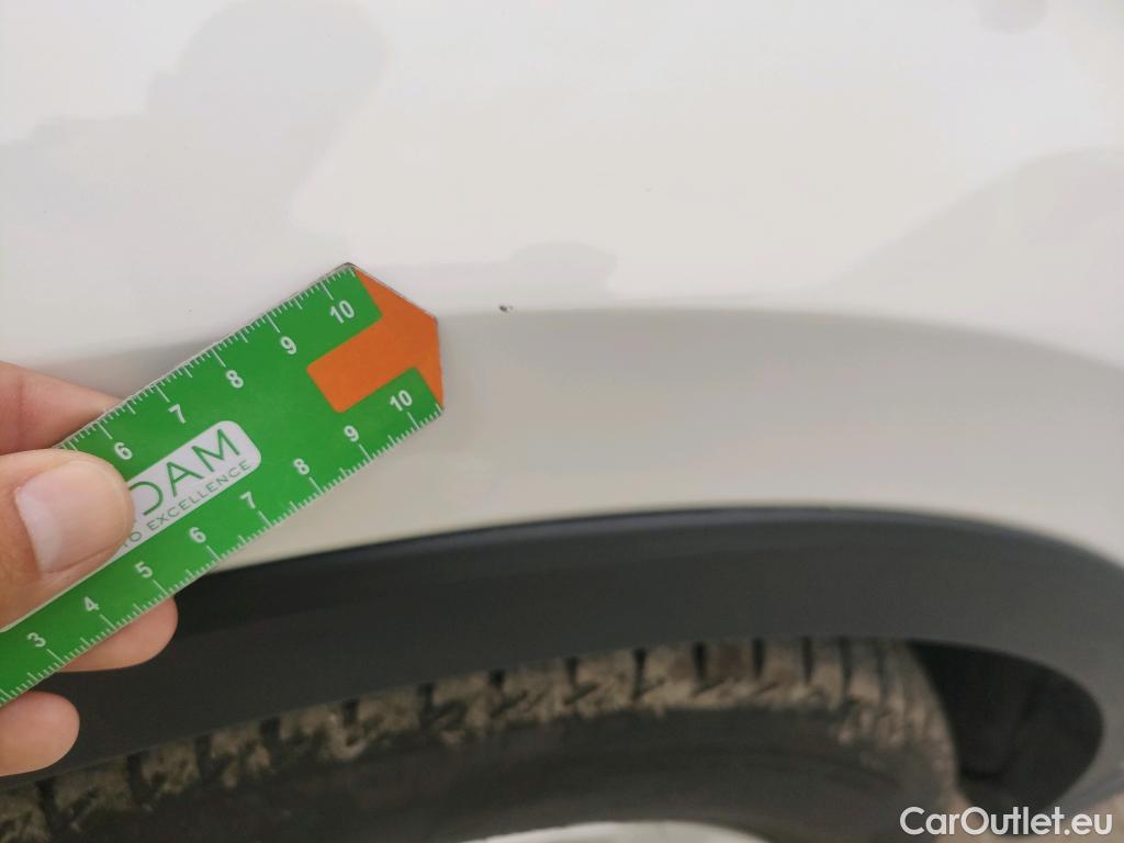  Toyota  C-HR TOYOTA  / 2019 / 5P / todoterreno 1.8 125H Active #10