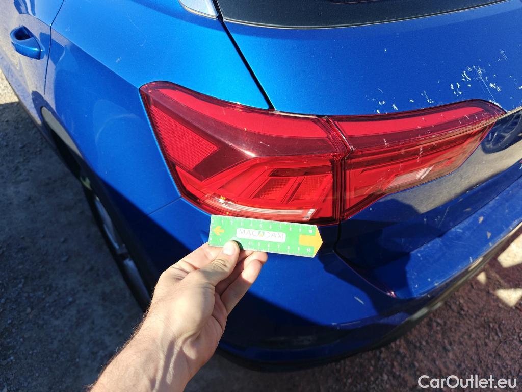  Volkswagen  T-ROC VOLKSWAGEN  / 2017 / 5P / todoterreno Edition 1.0 TSI 85kW (115CV) #61