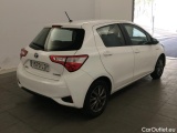  Toyota  Yaris TOYOTA  / 2017 / 5P / berlina con portón 1.5 100H Active #2
