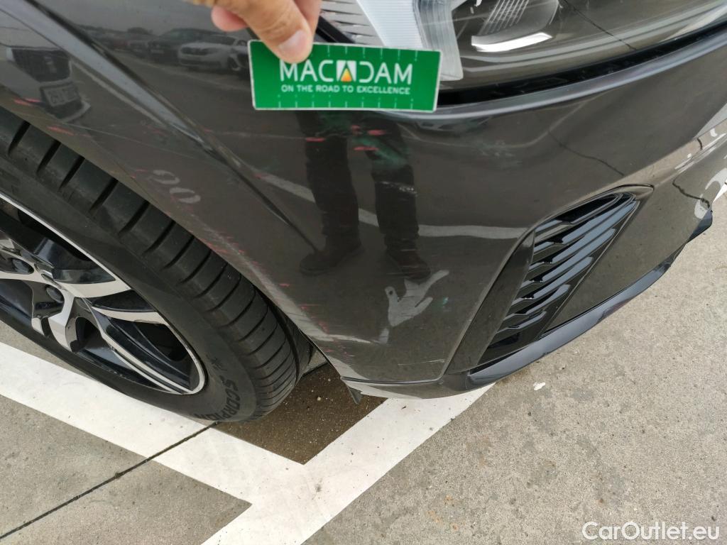  Volvo  XC60 VOLVO  / 2017 / 5P / todoterreno 2.0 T6 AWD Recharge R-Design Auto #29