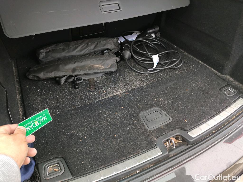  Volvo  XC60 VOLVO  / 2017 / 5P / todoterreno 2.0 T6 AWD Recharge R-Design Auto #43