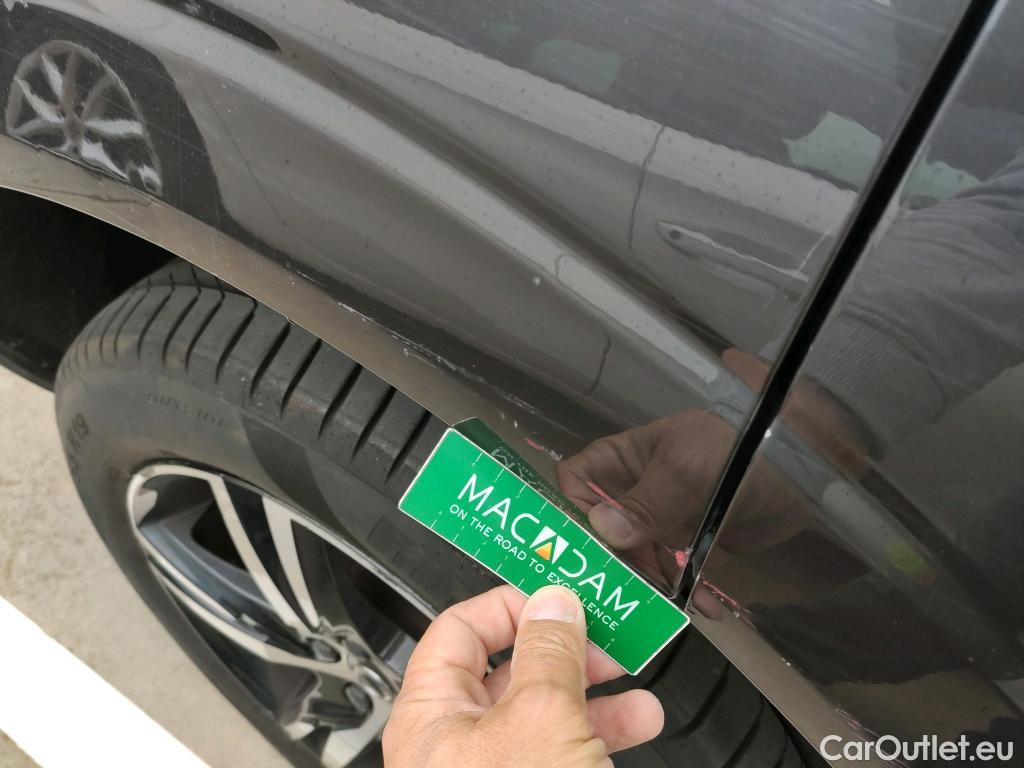  Volvo  XC60 VOLVO  / 2017 / 5P / todoterreno 2.0 T6 AWD Recharge R-Design Auto #34