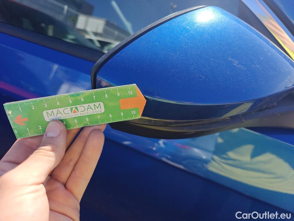  Volkswagen  T-ROC VOLKSWAGEN  / 2017 / 5P / todoterreno Edition 1.0 TSI 85kW (115CV) #68