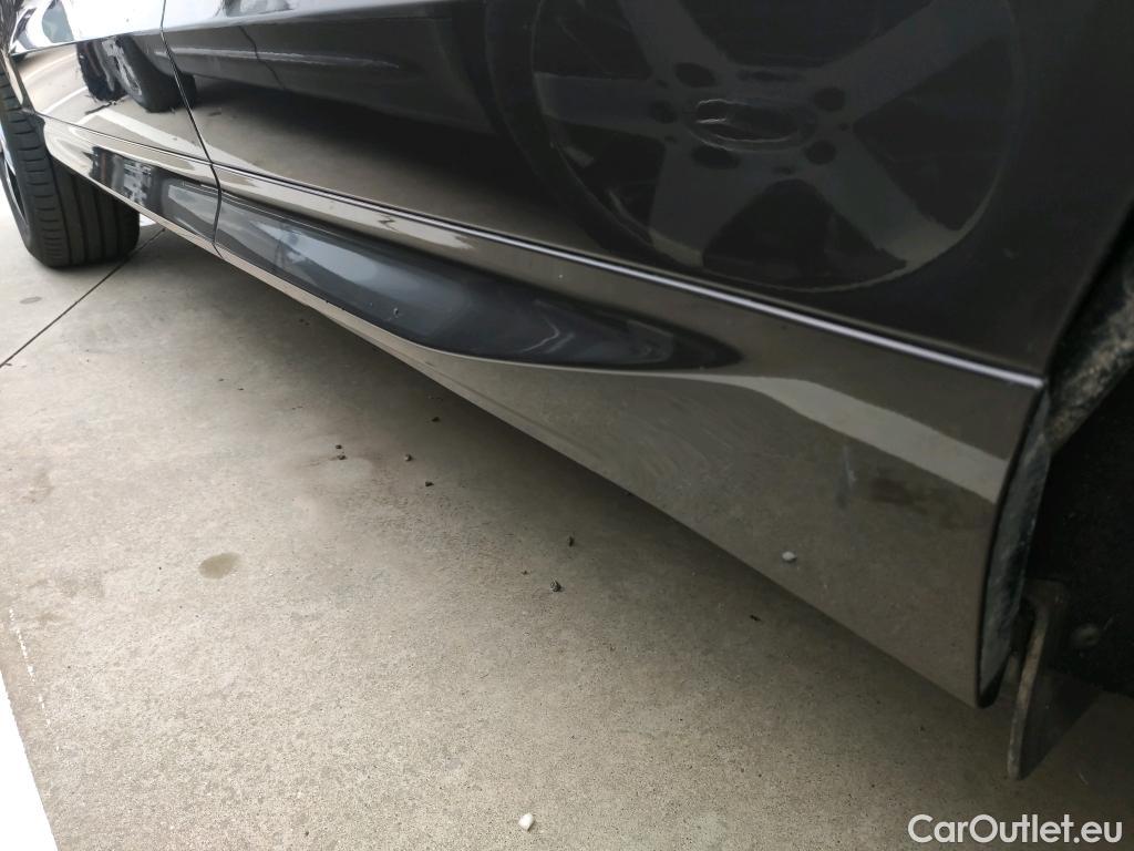  Volvo  XC60 VOLVO  / 2017 / 5P / todoterreno 2.0 T6 AWD Recharge R-Design Auto #63