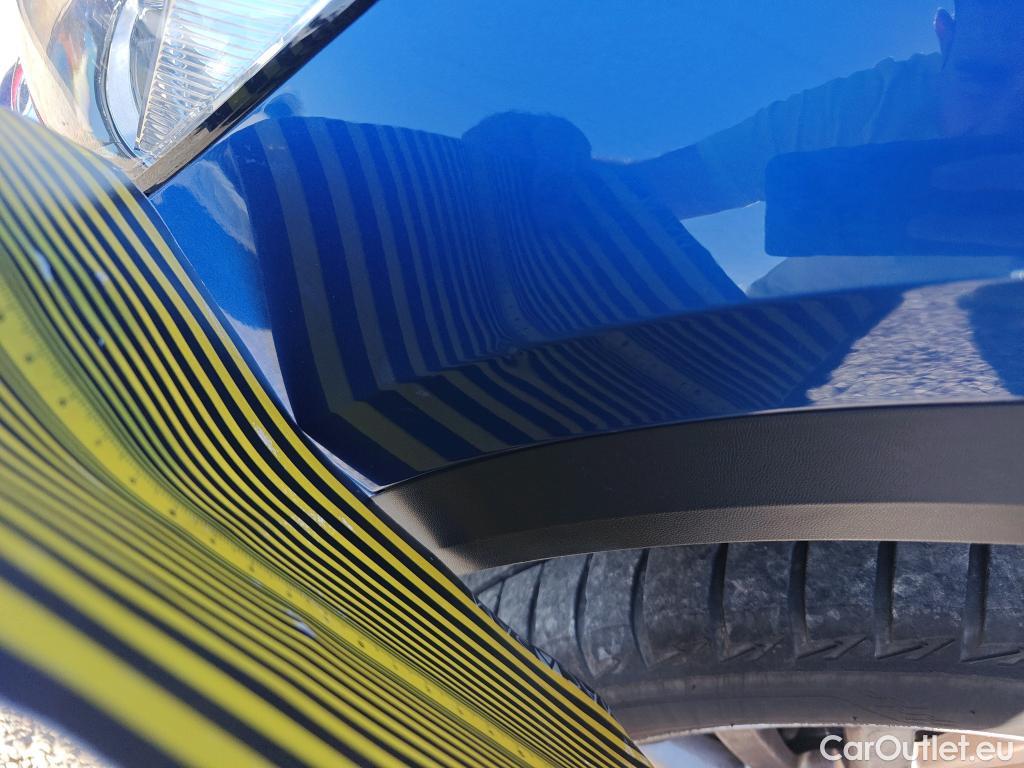  Volkswagen  T-ROC VOLKSWAGEN  / 2017 / 5P / todoterreno Edition 1.0 TSI 85kW (115CV) #76