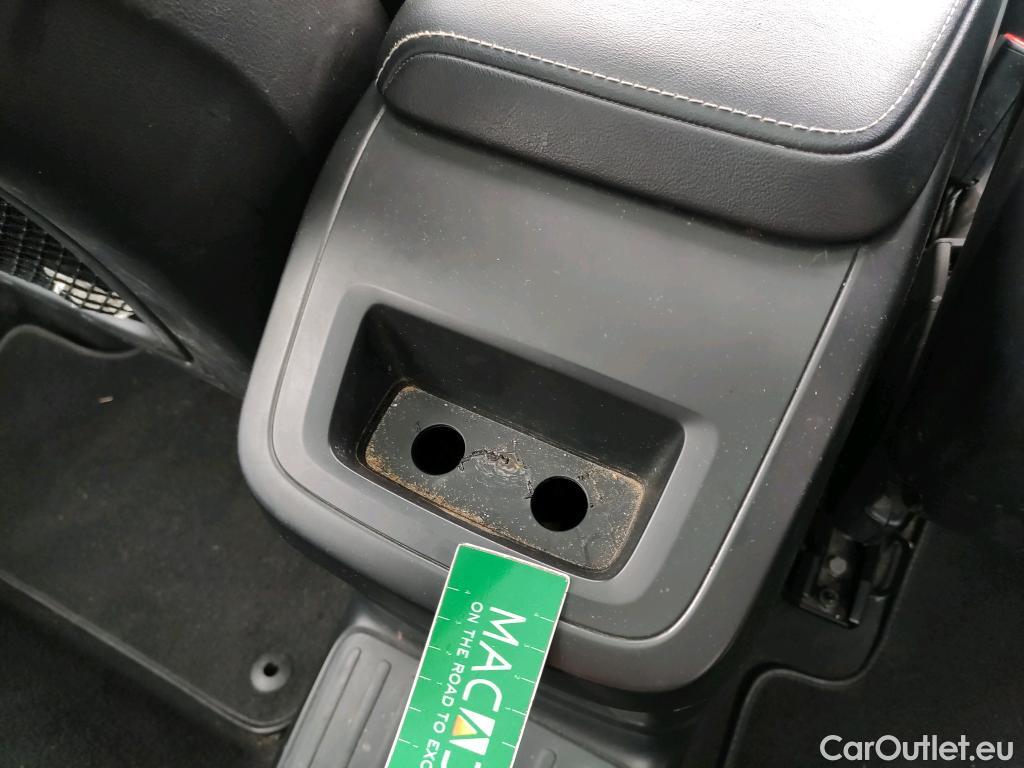  Volvo  XC60 VOLVO  / 2017 / 5P / todoterreno 2.0 T6 AWD Recharge R-Design Auto #58