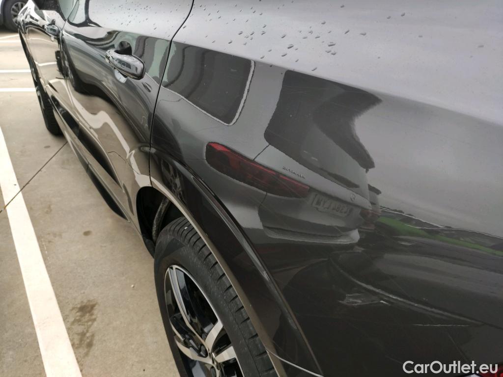  Volvo  XC60 VOLVO  / 2017 / 5P / todoterreno 2.0 T6 AWD Recharge R-Design Auto #31