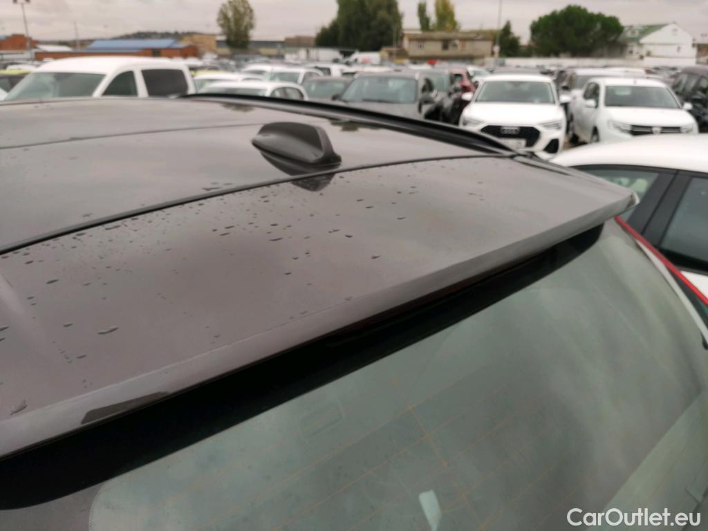  Volvo  XC60 VOLVO  / 2017 / 5P / todoterreno 2.0 T6 AWD Recharge R-Design Auto #53