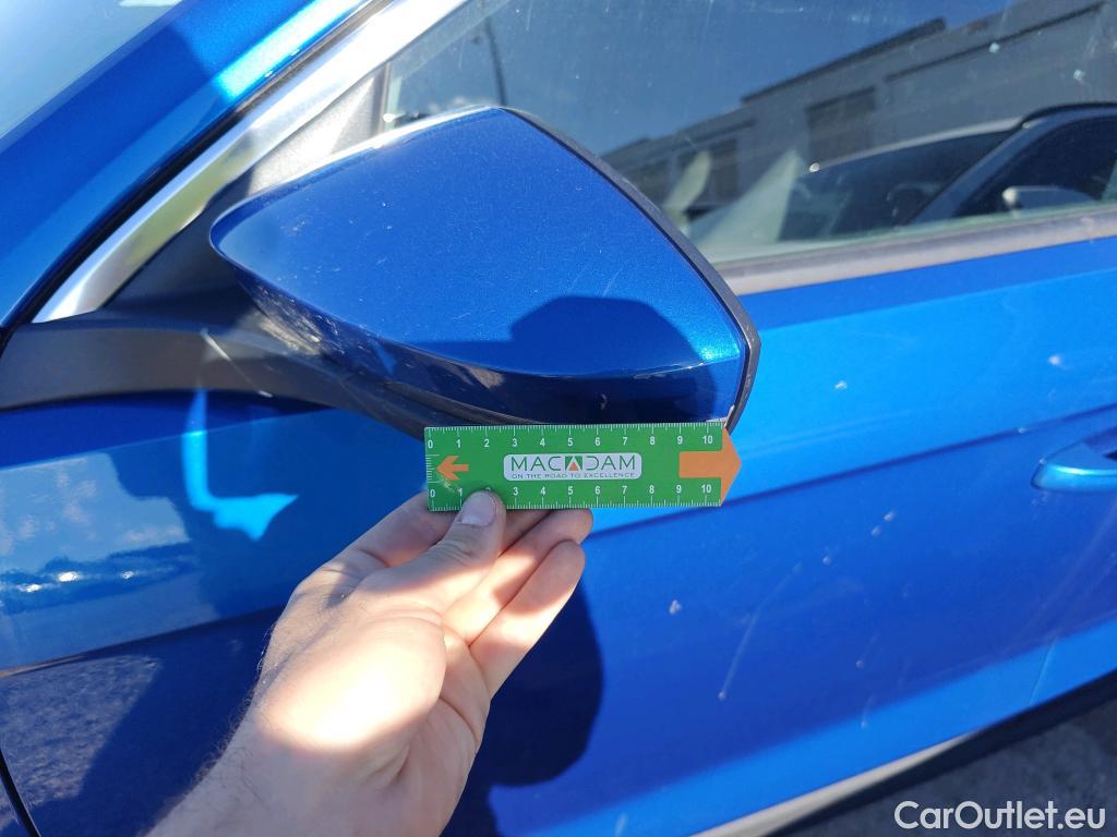  Volkswagen  T-ROC VOLKSWAGEN  / 2017 / 5P / todoterreno Edition 1.0 TSI 85kW (115CV) #73