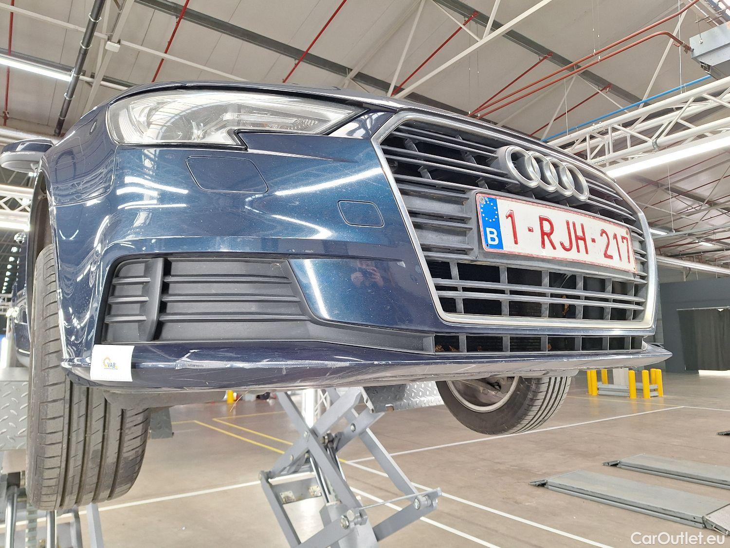  Audi  A3 Audi,  Sportback FL'16, Audi  Sportback 1.6 TDi 81kW 5d #6