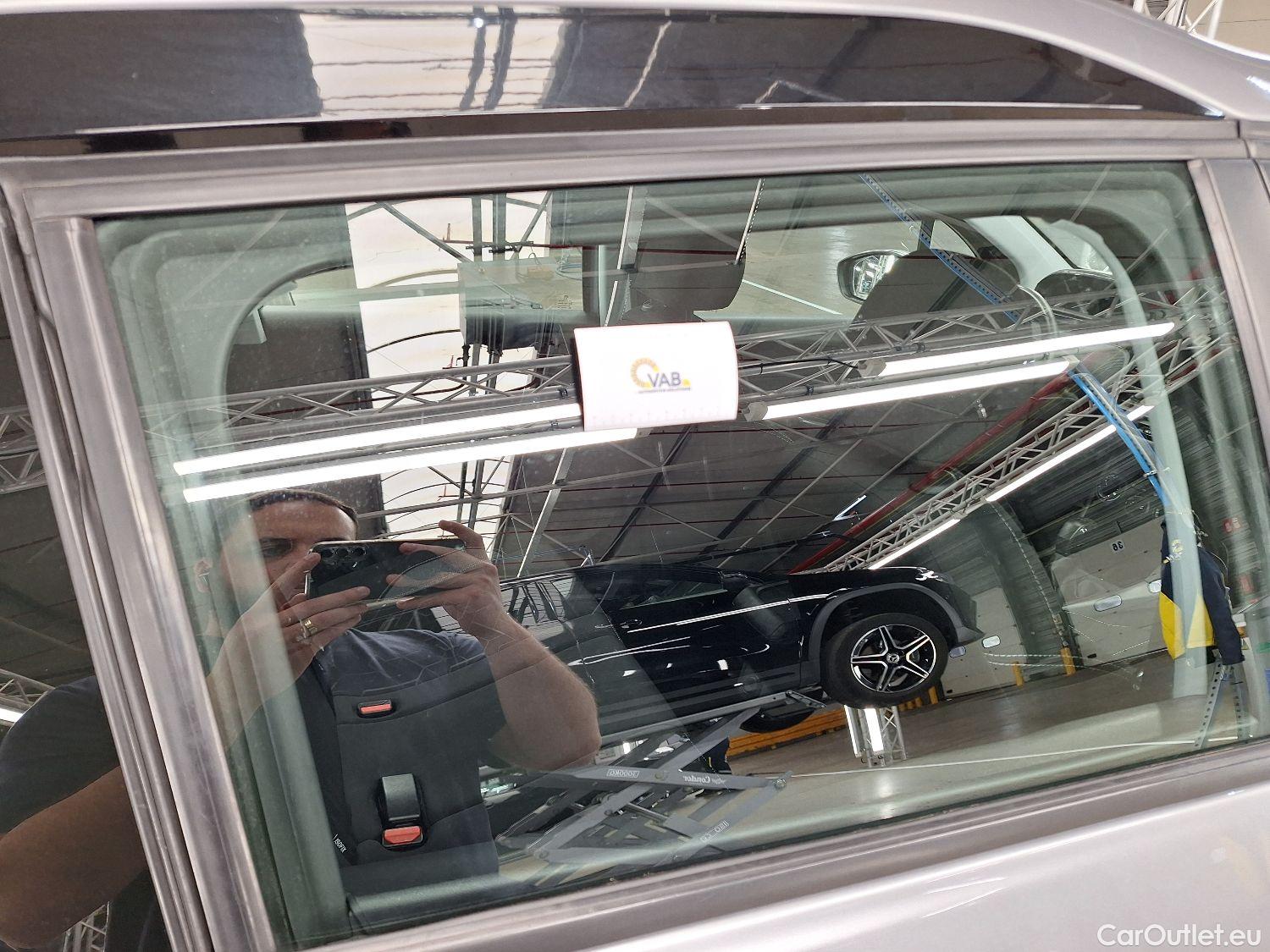  Peugeot  2008 Peugeot,  FL'16, Peugeot  1.2 Puretech 61kW S&S Active 5d #17