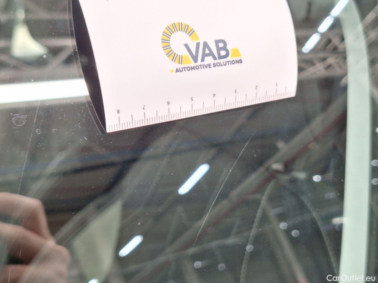  Peugeot  2008 Peugeot,  FL'16, Peugeot  1.2 Puretech 61kW S&S Active 5d #22