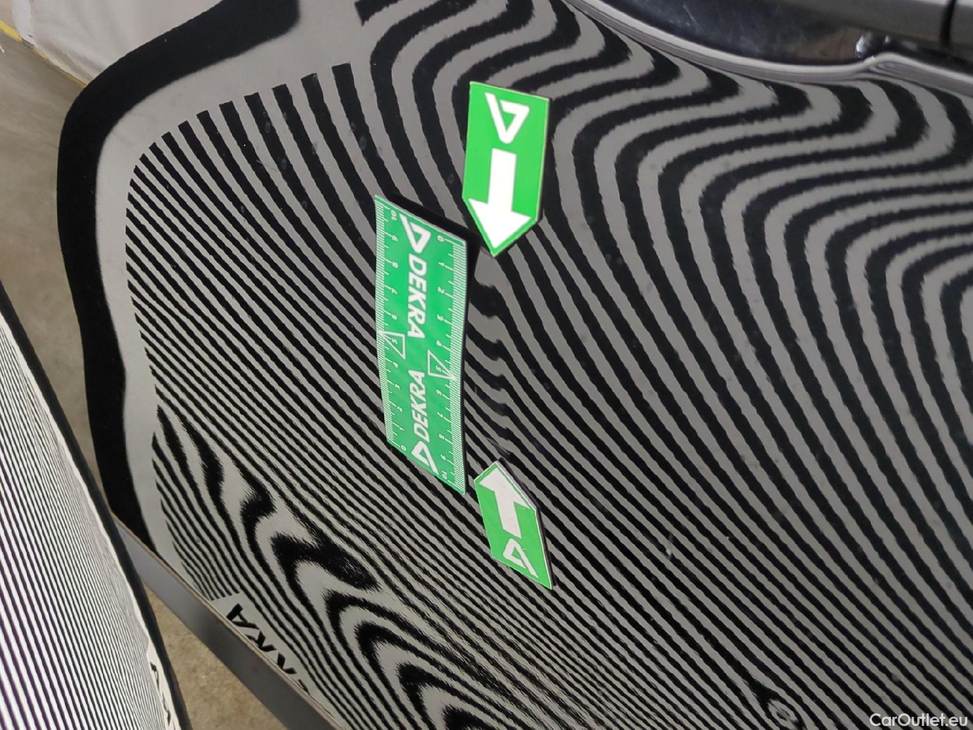  Bmw  X1 BMW  / 2019 / 5P / SUV sDrive18d Business Design BVA8 #30