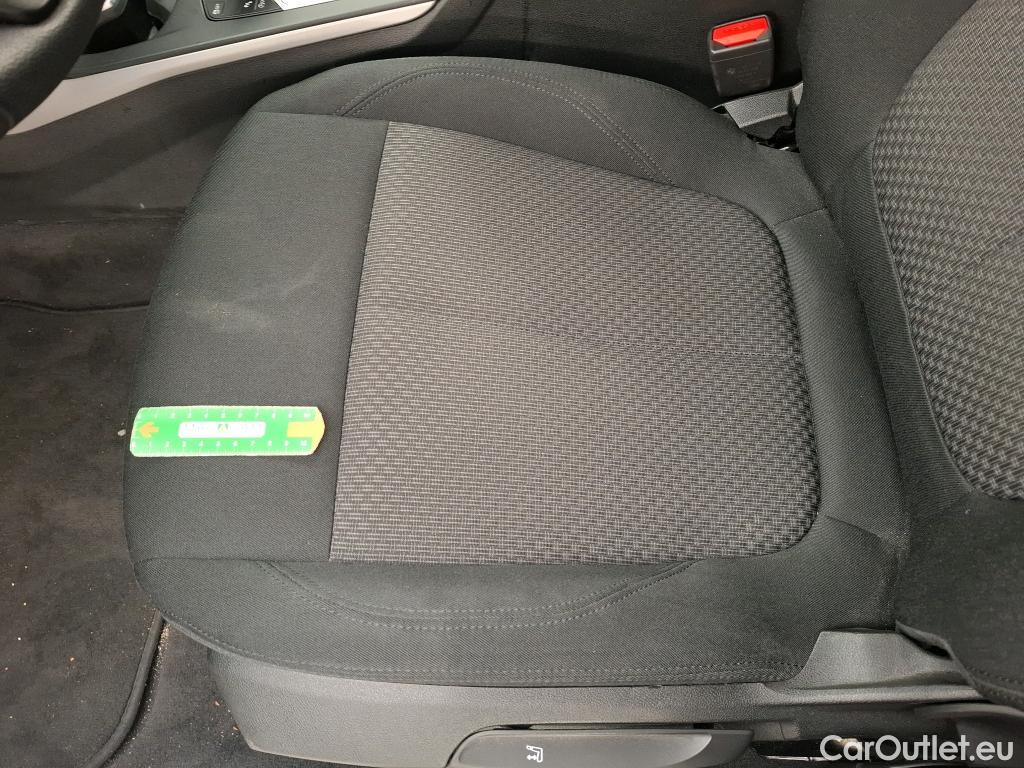  Bmw  Serie 1 BMW Série 1 / 2019 / 5P / Berline 116i DKG7 Business Design #24