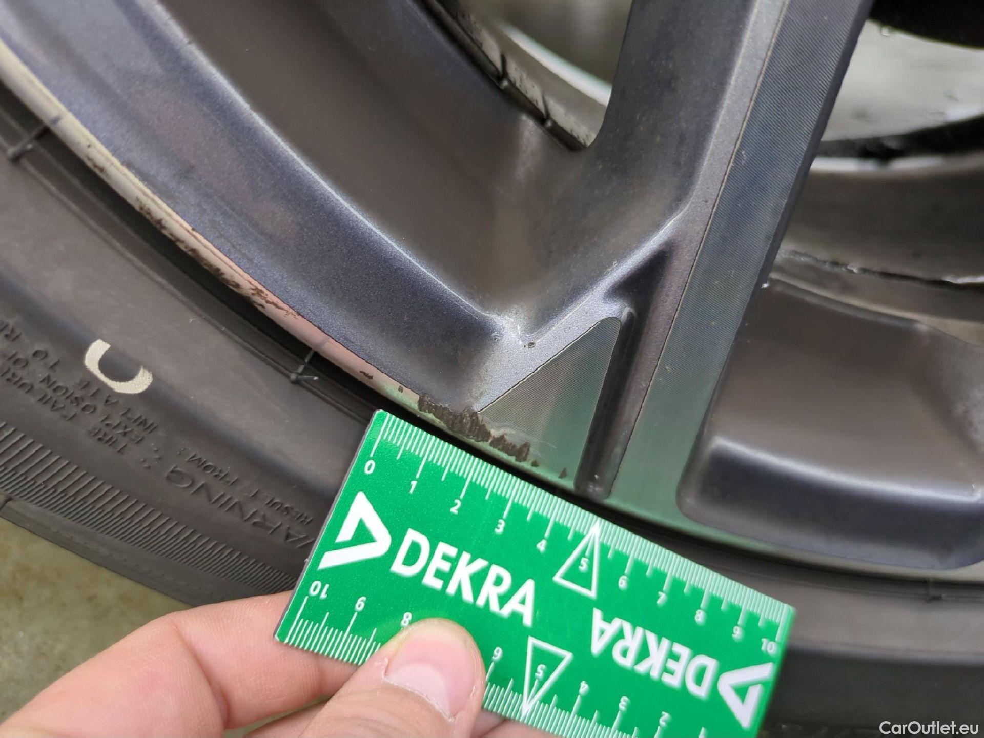  Bmw  X1 BMW  / 2019 / 5P / SUV sDrive18d Business Design BVA8 #9