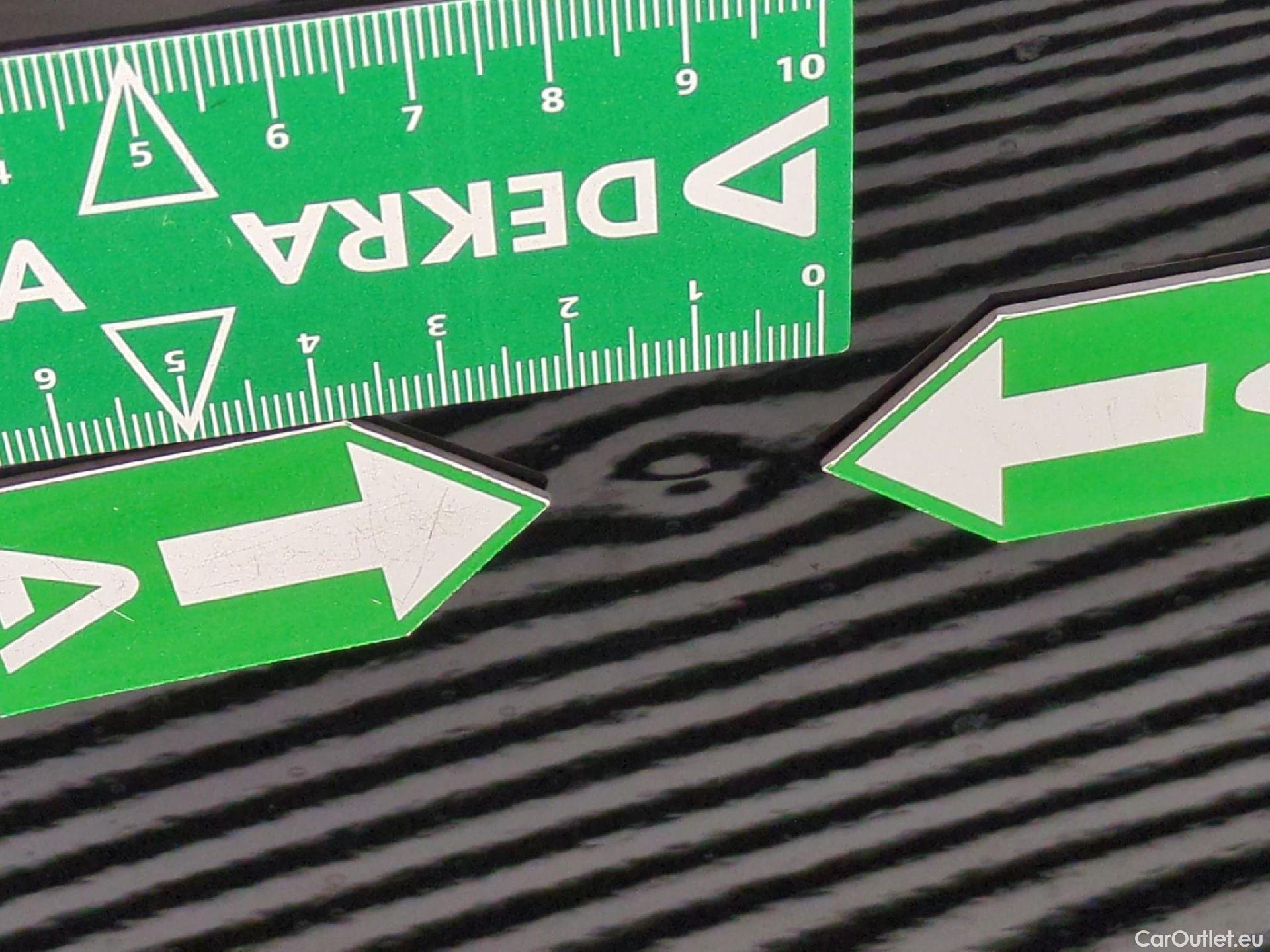  Bmw  X1 BMW  / 2019 / 5P / SUV sDrive18d Business Design BVA8 #24